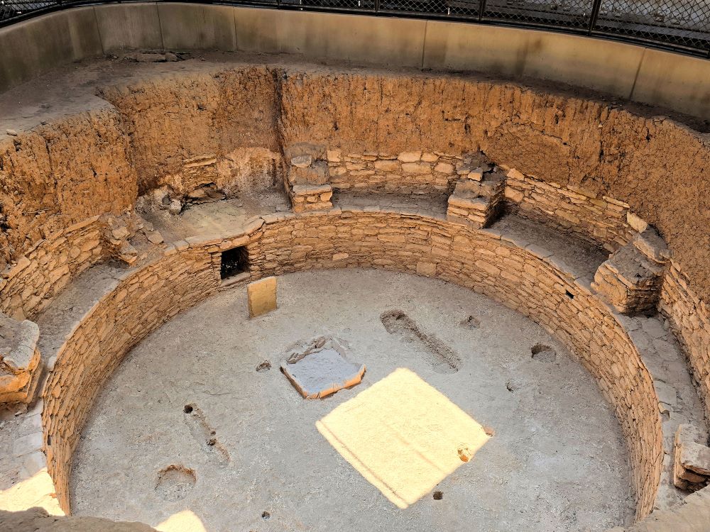 inside a kiva from 1074 CE